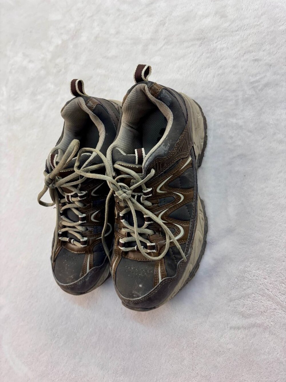Starter Men's Brown Microcell Hiking Shoes --- Size: 9W --- Decent Condition!